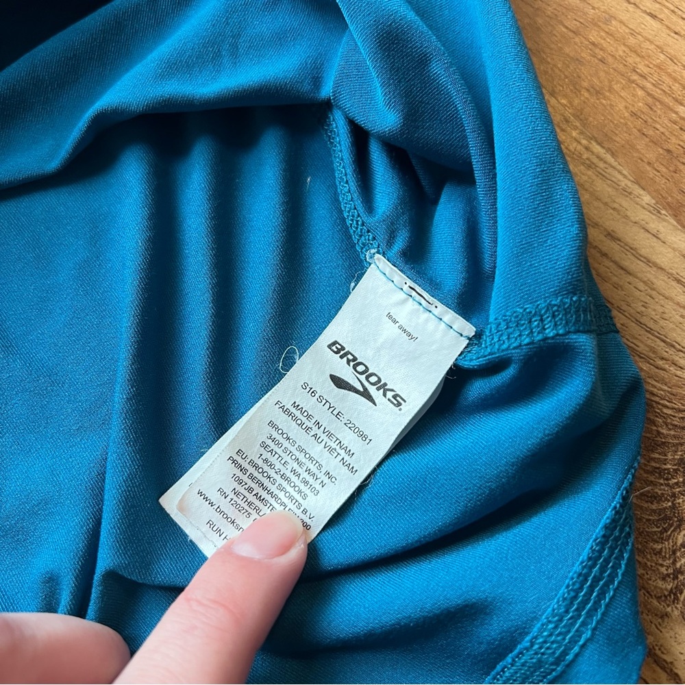 Brooks Running Pick-Up Racer Back Tank Top Women’s Small - Picture 5 of 7